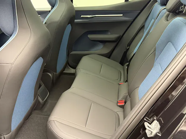 Volvo EX30 E60 Twin Ultra Performance Sw. Black Ed. AWD