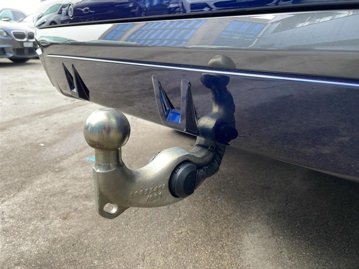 Vehicle image BMW X5