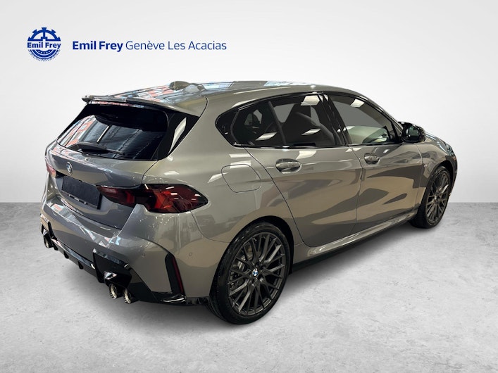 Vehicle image BMW 1 SERIES