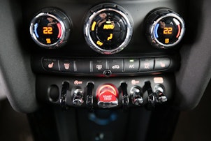 Vehicle image MINI F55 1.5i Cooper