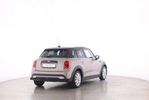 Vehicle image MINI F55 1.5i Cooper