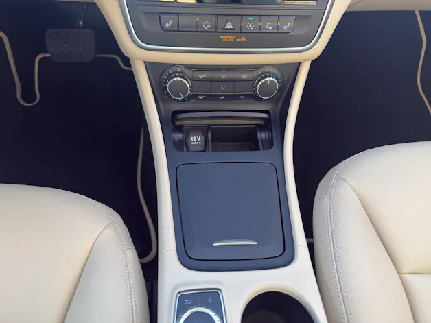 Mercedes-Benz GLA 200 Urban