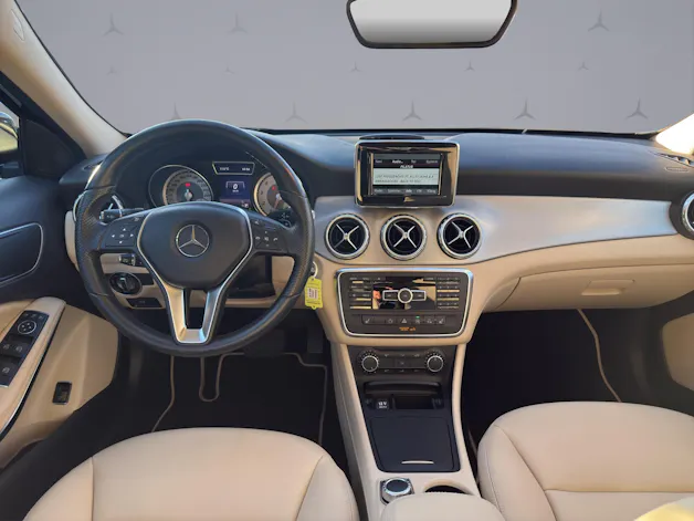 Mercedes-Benz GLA 200 Urban