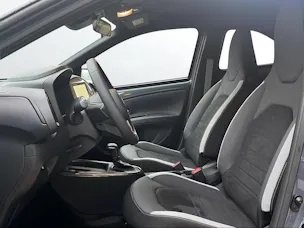 Toyota Aygo X 1.5 VVT-i HSD GR Sport
