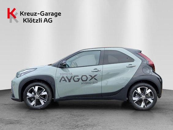 Vehicle image 5 Vehicle image 5