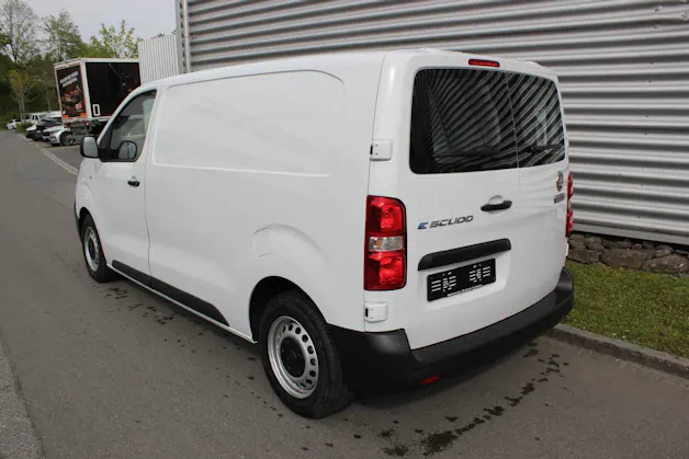 Fiat E-Scudo Kaw. L2 verglast 50 kWh Business Swiss Edition