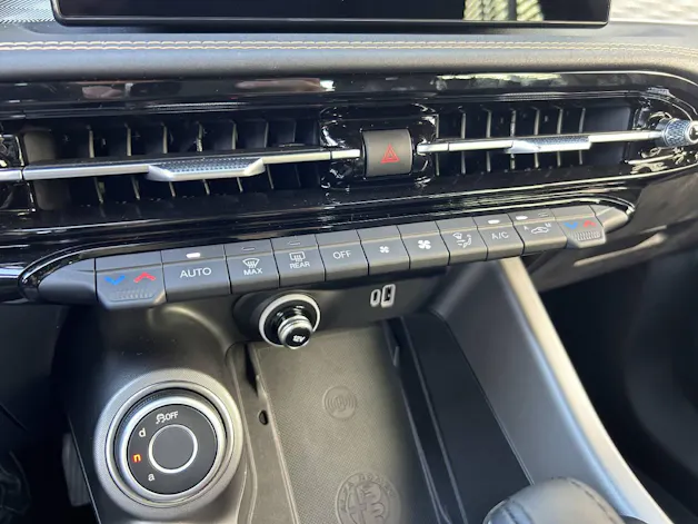 Alfa Romeo Tonale 1.3 Plug-in Hybrid Sprint Q4