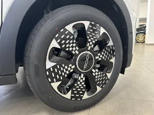Fiat 600 1.2 Hybrid La Prima