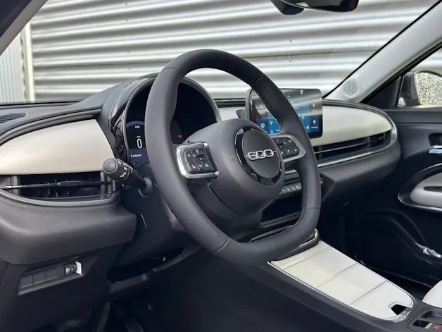 Fiat 600 1.2 Hybrid La Prima