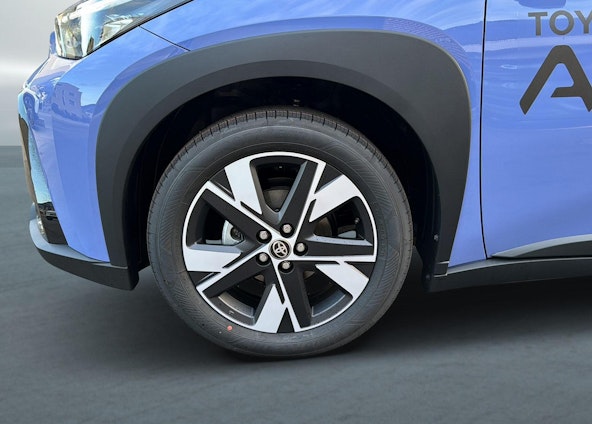 Vehicle image 9 Vehicle image 9