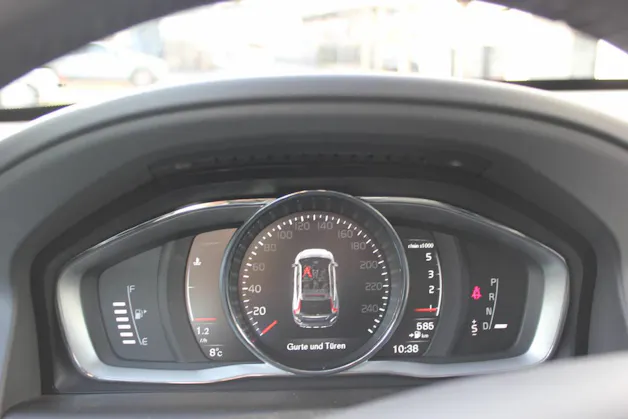 Volvo XC60 2.4 D5 Kinetic AWD S/S
