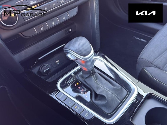 Vehicle image 11 Vehicle image 11