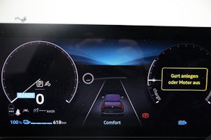 Vehicle image MITSUBISHI Eclipse Cross Instyle