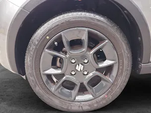 Suzuki Ignis 1.2 Piz Sulai Top Hybrid 4x4