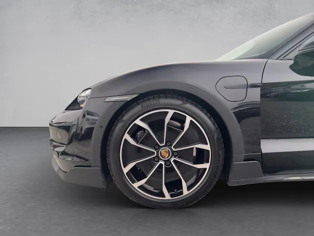 Porsche Taycan Turbo Cross Turismo