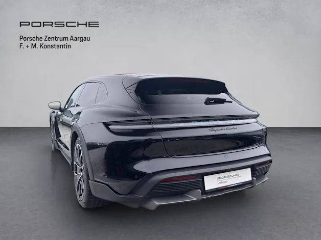 Porsche Taycan Turbo Cross Turismo