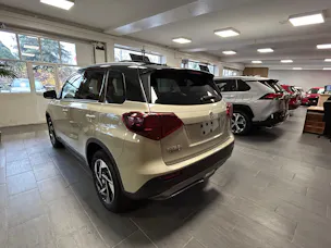 Suzuki Vitara 1.4 T Compact Top Hybrid 4x4