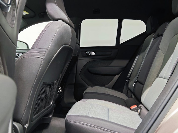 Vehicle image VOLVO XC40