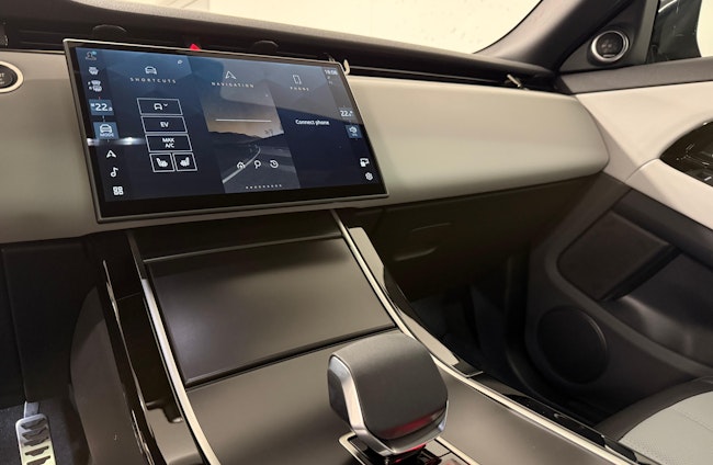 Vehicle image 7 Vehicle image 7