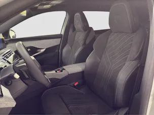 Peugeot 5008 e-Launch Edition AWD