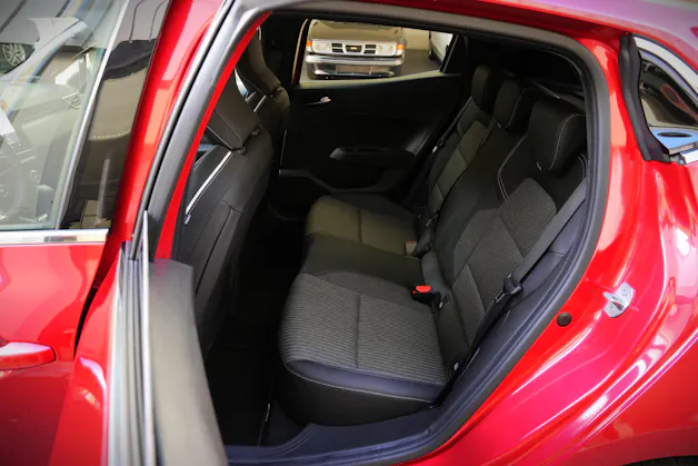 Mitsubishi Colt 1.6 HEV Instyle
