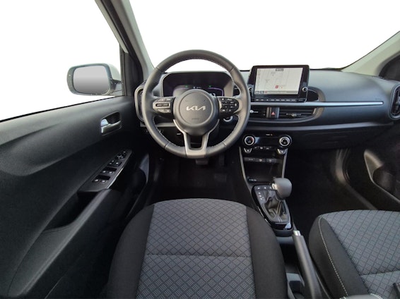 Vehicle image 8 Vehicle image 8