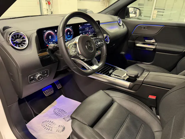 Mercedes-Benz EQA 350 Swiss Star AMG Line 4matic