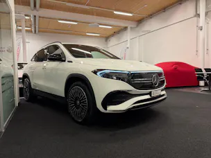 Mercedes-Benz EQA 350 Swiss Star AMG Line 4matic