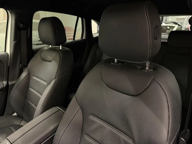 Mercedes-Benz EQA 350 Swiss Star AMG Line 4matic