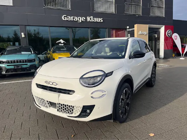 Fiat 600 1.2 Hybrid La Prima