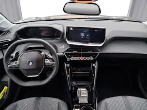 Peugeot 208 1.2 Hybrid Allure Premium