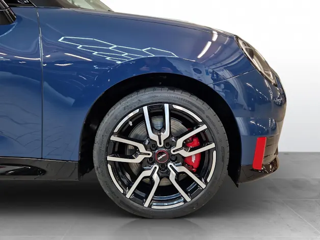 Mini 3 door John Cooper Works E J01