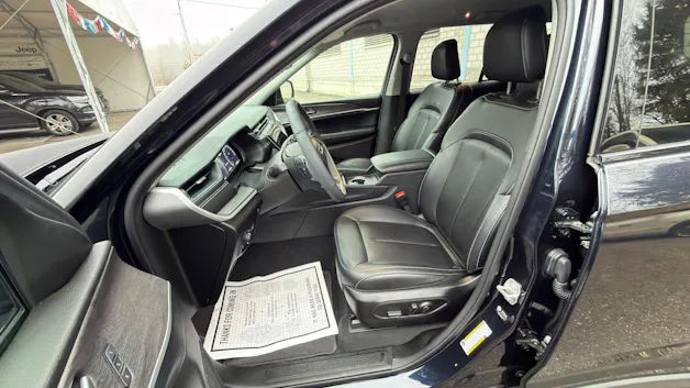 Jeep GRAND CHEROKEE 3.6-V6 Limited *BENZIN* 5 Plätzer