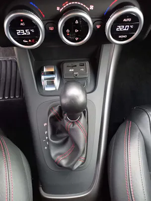 Alfa Romeo Giulietta 1750 TBi Veloce TCT