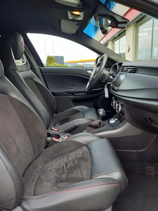 Alfa Romeo Giulietta 1750 TBi Veloce TCT