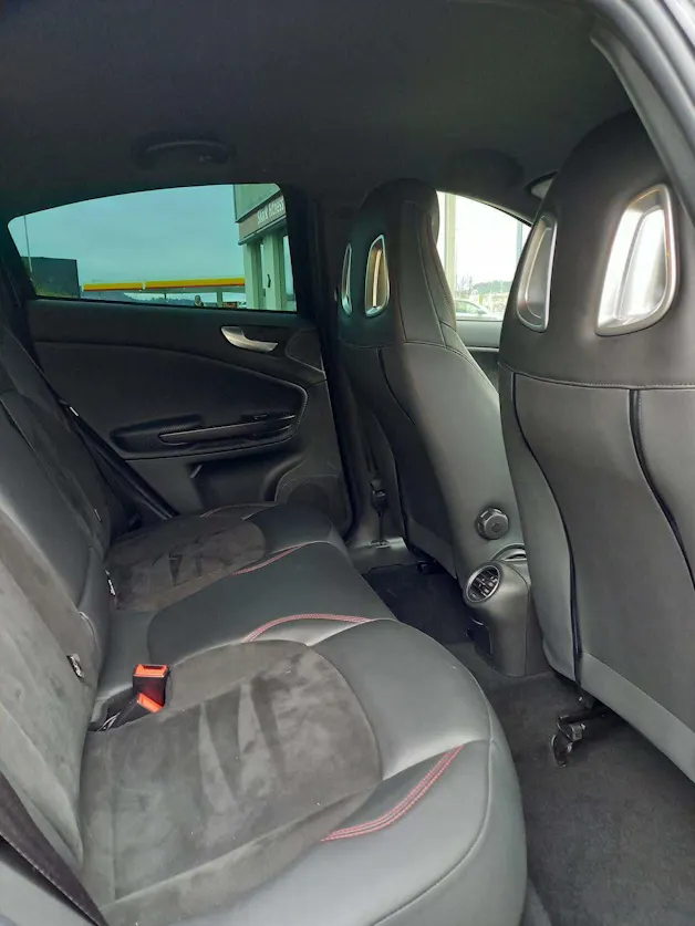 Alfa Romeo Giulietta 1750 TBi Veloce TCT