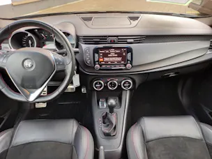 Alfa Romeo Giulietta 1750 TBi Veloce TCT