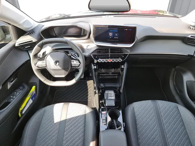 Peugeot 208 1.2 Hybrid Allure Premium