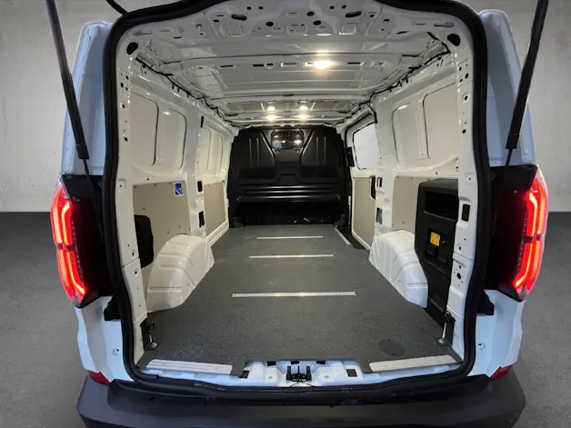 Ford E-Transit C Van 320 L1 Trend