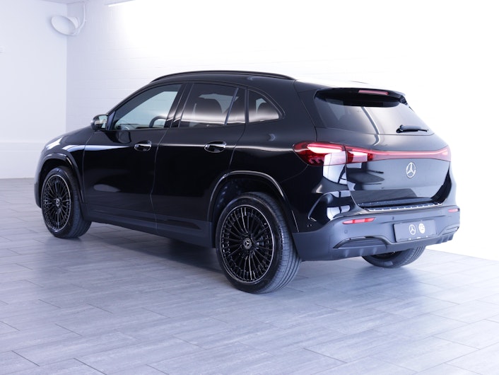 Vehicle image MERCEDES-BENZ EQA 350