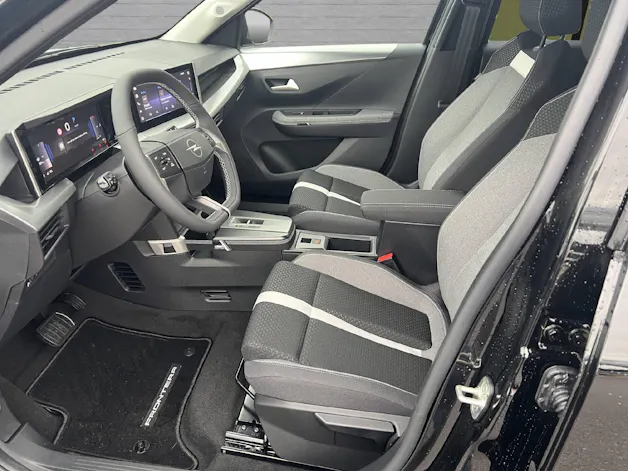 Opel Frontera 1.2 T HEV 145 GS
