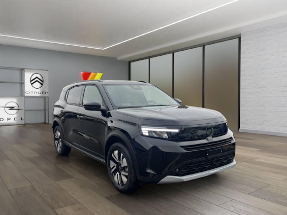 Vehicle image 3 Vehicle image 3