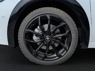 Peugeot 208 1.2 Hybrid 145 GT