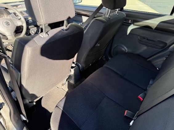 Vehicle image 5 Vehicle image 5