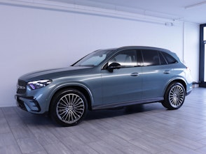 Vehicle image MERCEDES-BENZ GLC 220 d AMG Line 4matic