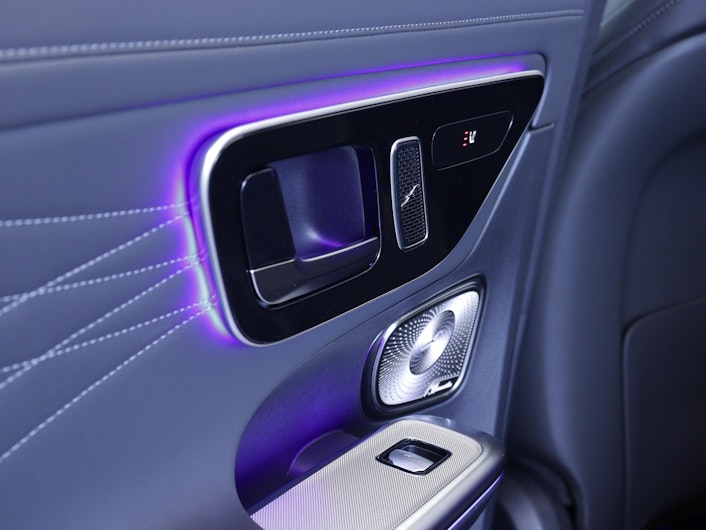 Vehicle image MERCEDES-BENZ GLC 220