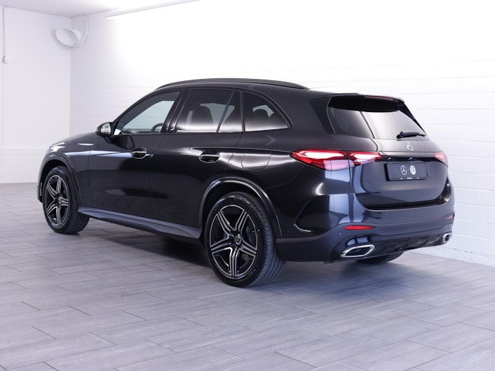 Vehicle image MERCEDES-BENZ GLC 400