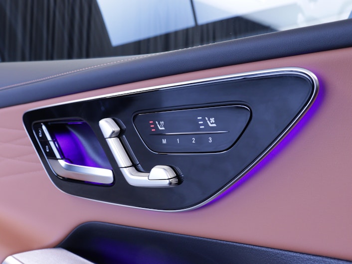 Vehicle image MERCEDES-BENZ GLC 400