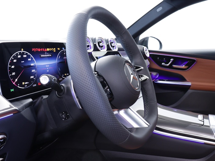 Vehicle image MERCEDES-BENZ GLC 400