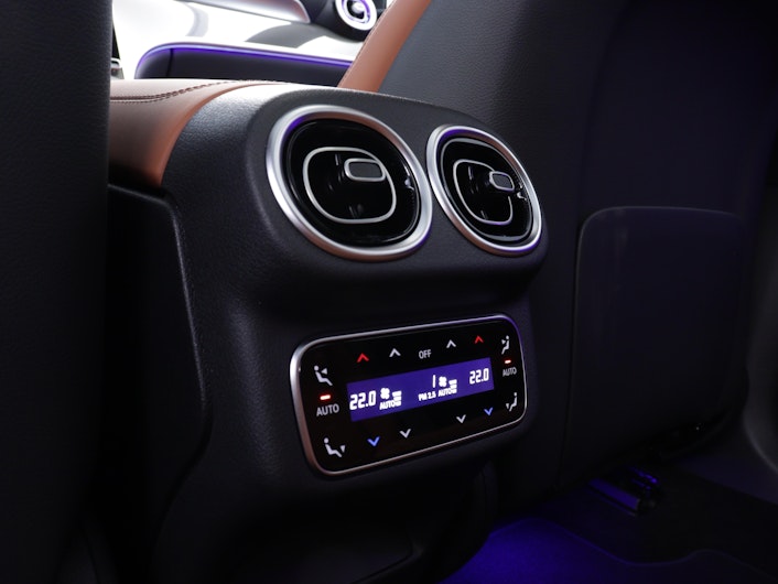 Vehicle image MERCEDES-BENZ GLC 400